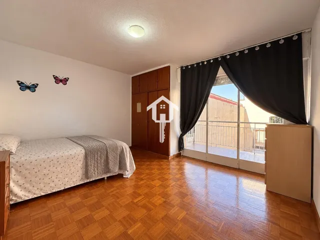 Piso 4 habitaciones 105m² en venta - Carolinas bajas — 30