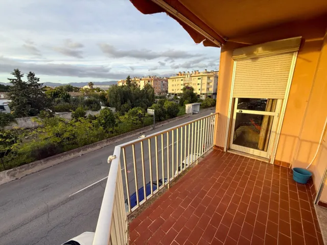 Edificio 3 habitaciones 302m² en venta - Pont dInca — 29