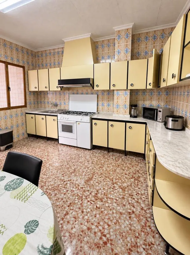 Casa independiente en esquina con garaje y solárium en Alham - foto 5
