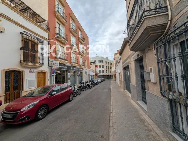 Piso Alquiler sin muebles en zona C. Granada, Almería - foto 2