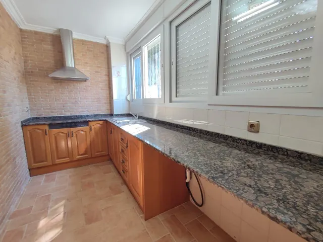 GRAN VIILA EN LOS BALCONES MUY CERCA DE LA LAGUNA DE LA SAL. — 28