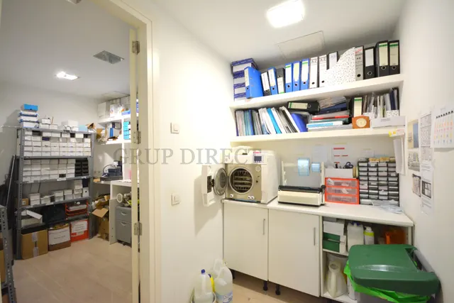 Se vende local de alto Standing 140m2 — 10
