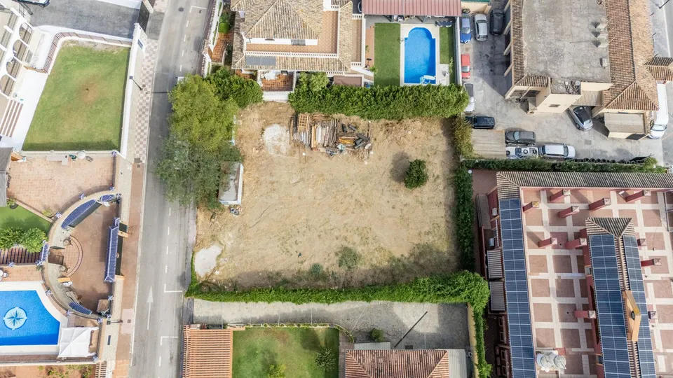 Parcela 255m² en venta - Riviera del sol