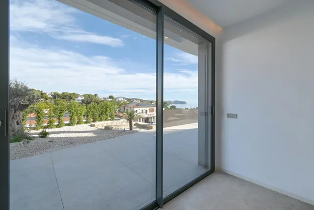 Villa 4 habitaciones 621m² en venta - playa fustera — 34