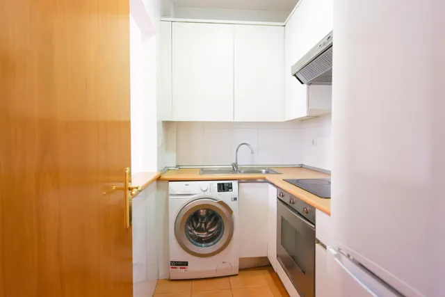 Piso en alquiler en calle de Concepción Jerónima 35, Madrid — 13