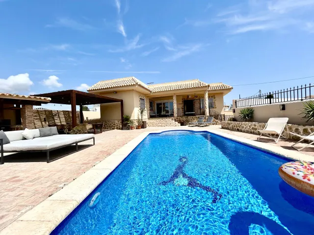 Villa 5 habitaciones 238m² en venta - La Zenia — 40