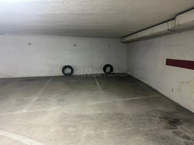 GARAJE EN EL CENTRO