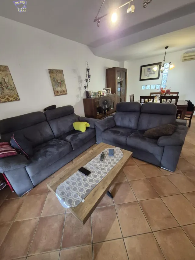 SE VENDE UNIFAMILIAR EN ZONA DEL PORTICHUELO — 6