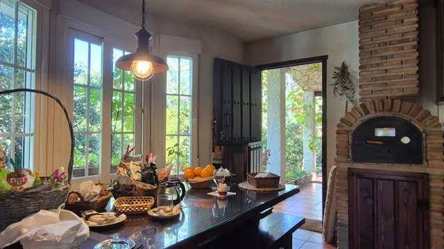 Precioso chalet con espectacular piscina y jardín autóctono — 40