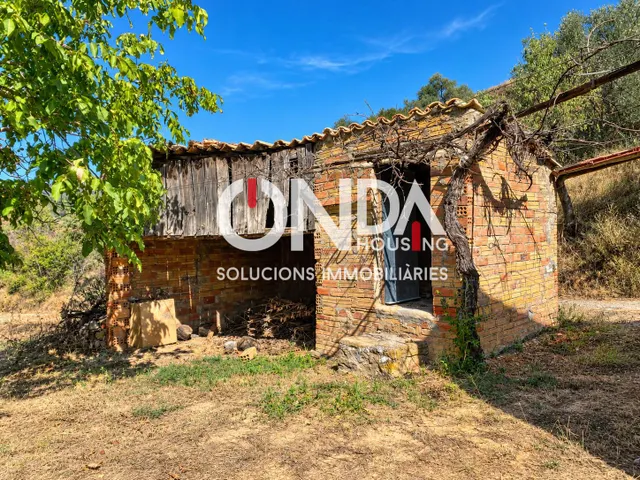 Finca rústica de 29.534 m2 con edificación de 314 m2 y pozo en Seixols, Tremp — 4