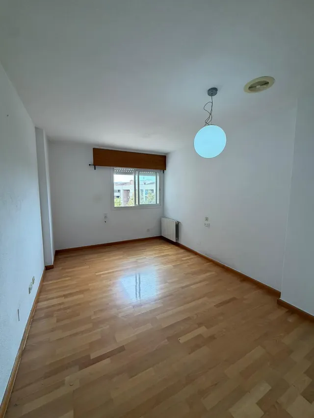 Magnifico piso en juan carlos i — 16