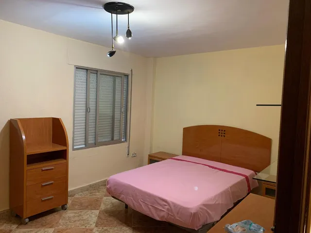 Piso en venta en la zona de Portada Alta-La Barriguilla — 9