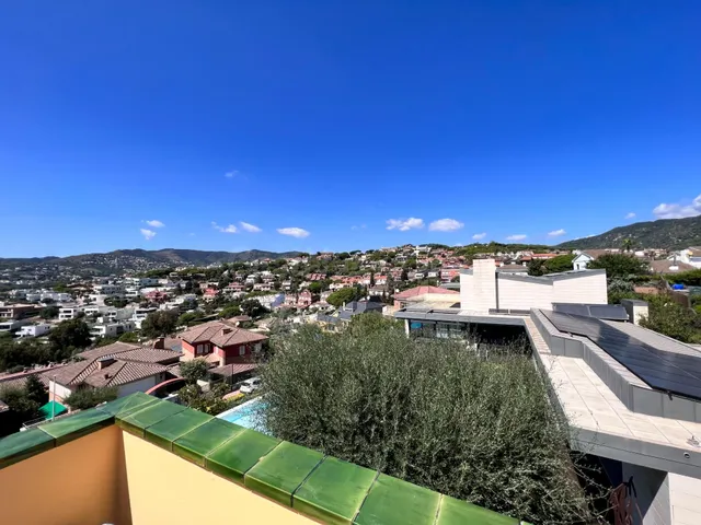 Espectacular vivienda con jardín, piscina y vistas panorámicas al mar en Teià — 4