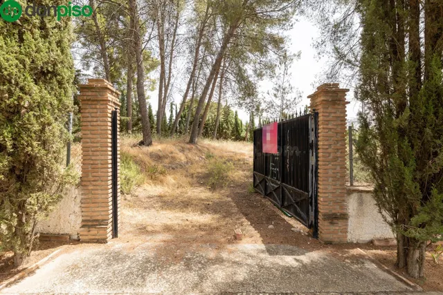 EXCLUSIVO TERRENO EN VENTA EN ALBOLOTE - foto 3