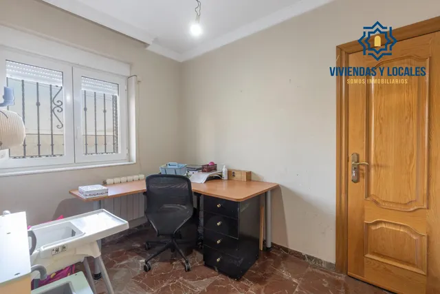 Casa en esquina en venta en Las Gabias — 10