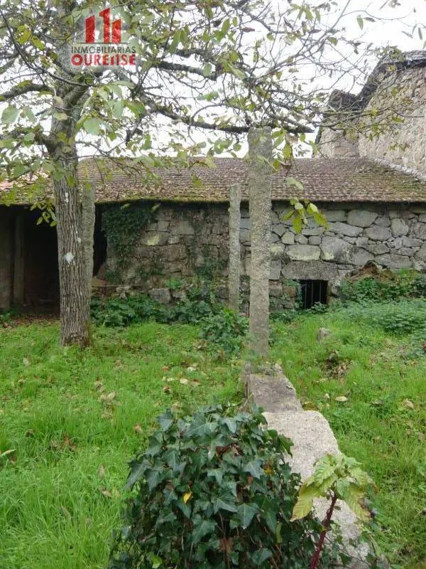 CASA CON ENCANTO PARA REFORMAR — 4