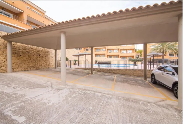 AMPLIO DUPLEX EN CAMPO DE GOLF — 33