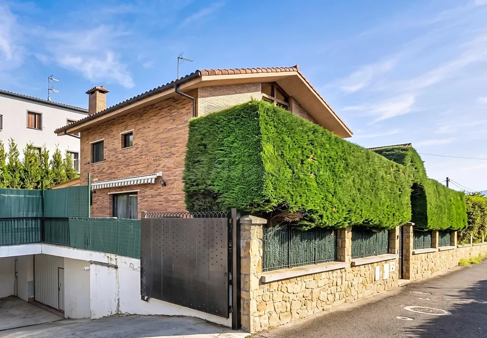 Exclusiva Villa en Aiete, Donostia - San Sebastián