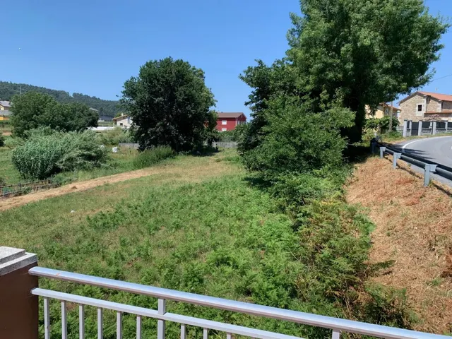 Terreno edificable próximo al centro de Boiro — 11