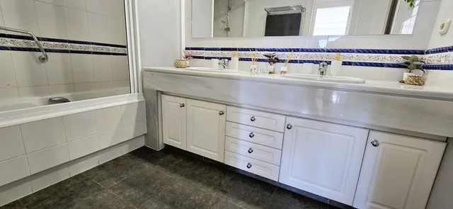 Apartamento 1 habitación 80m² en venta - Riviera del sol — 24