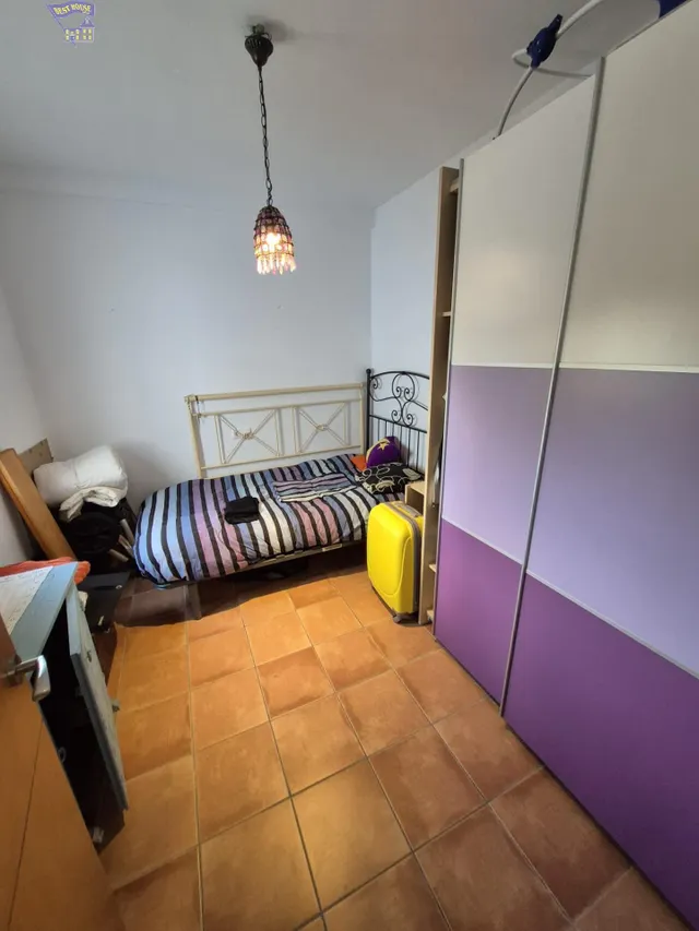 SE VENDE UNIFAMILIAR EN ZONA DEL PORTICHUELO — 26