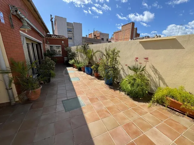 CORNELLÀ CASA EN VENTA ZONA CENTRO - foto 2
