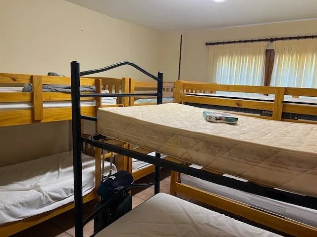 ALBERGUE — 33