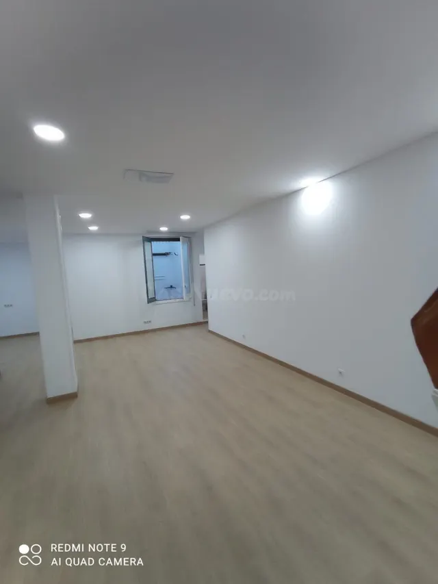 LOCAL COMERCIAL EN PLENO CENTRO - foto 4