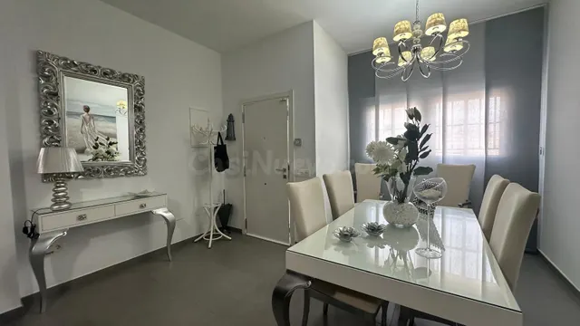 VENTA DE CASA ADOSADA JUNTO AL PUERTO DE ROQUETAS DE MAR con - foto 3