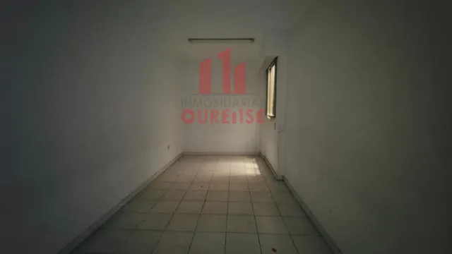 LOCAL COMERCIAL EN LA ZONA DE LA VALENZA — 8