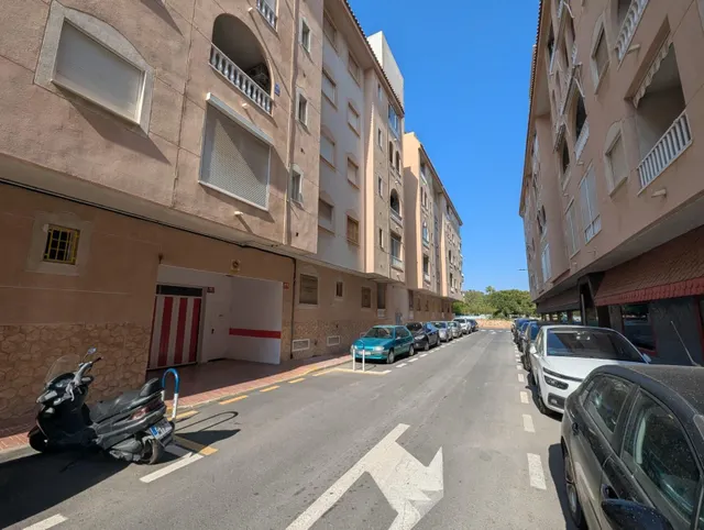 2 dormitorios + garaje, a 200 metros playa de los Naufragos — 19