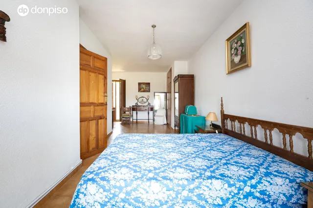 EXCLUSIVA FINCA CON 30.000 m2 DE SUELO URBANIZABLE EN OGÍJARES (GRANADA) – VIVIENDA, PISCINA Y GRAN POTENCIAL DE INVERSIÓN — 50