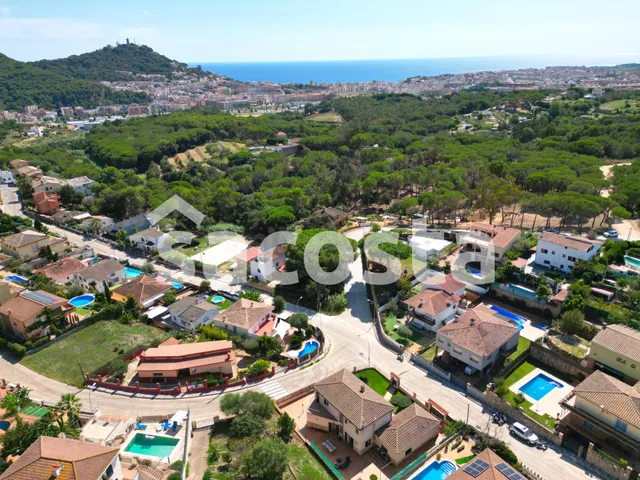 Exclusiva casa con sol todo el día, eficiencia energética en - foto 2