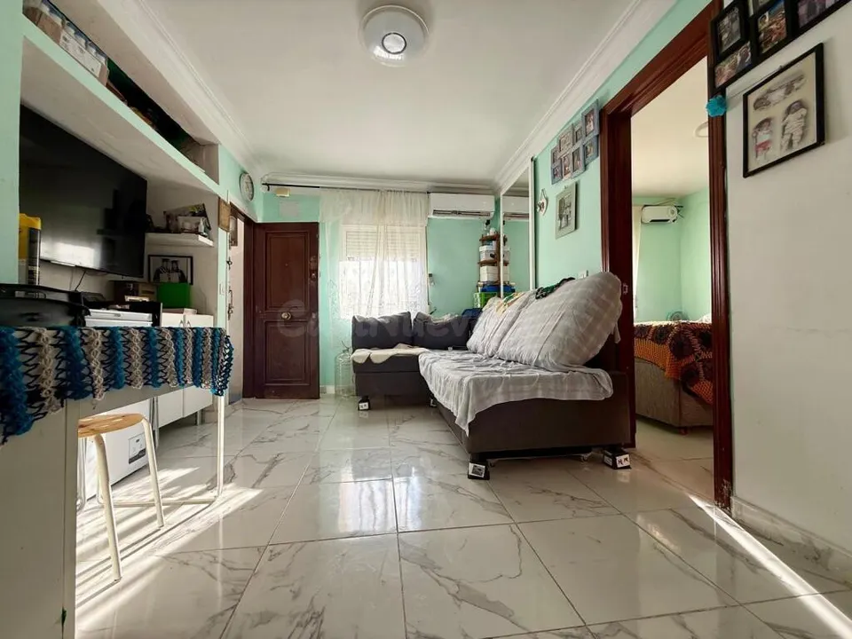¡Atención inversores y compradores! Vivienda en venta en c/ Perdiz