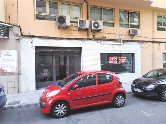 Local comercial acondicionado en zona comercial - foto 2
