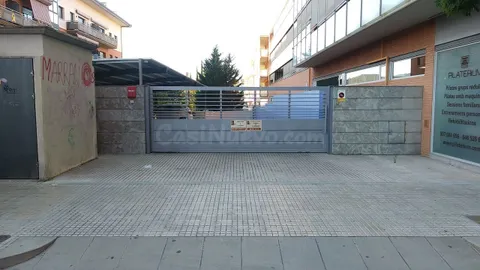 Alquiler plaza garaje ubicada en C. Dr Klein 162 cardedeu