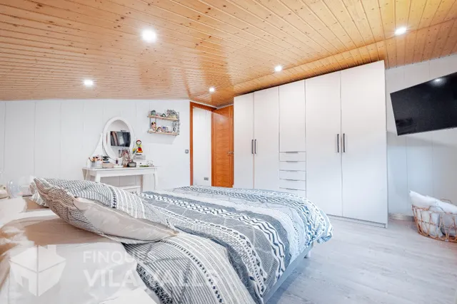 Casa independiente con gran parcela en Sant Quirze Safaja — 32