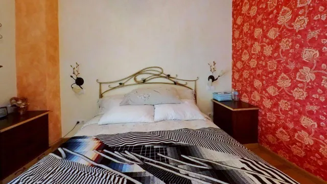 GRAN PISO DE 6 DORMITOTIOS CON PISCINA — 11