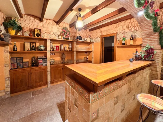 Casa 7 habitaciones 946m² en venta - Maitino-Perleta — 24