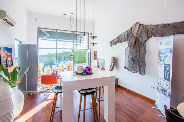 Local comercial 1 habitación 53m² en venta - Marbella - foto 4