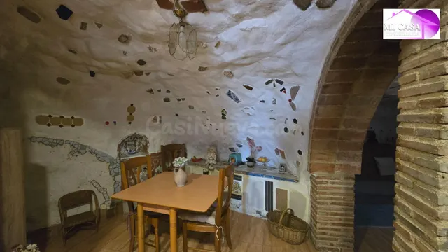 CASA CUEVA CON IMPRESIONANTES VISTAS - foto 3