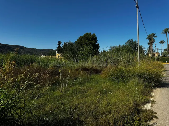 TERRENO URBANO DIRECTO EN BARRIO EL PROGRESO DE 3393 M2. — 5