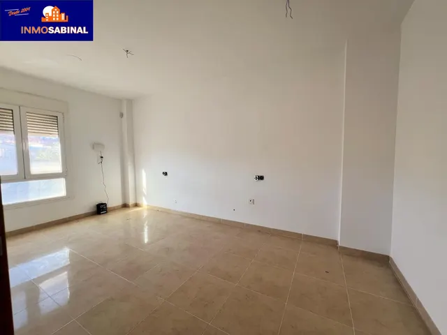 Acogedor Piso en Roquetas de Mar - Ideal para Familias. — 16