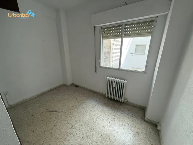 ¡¡OCASIÓN PISO PARA REFORMAR EN ZONA CENTRO!! — 19