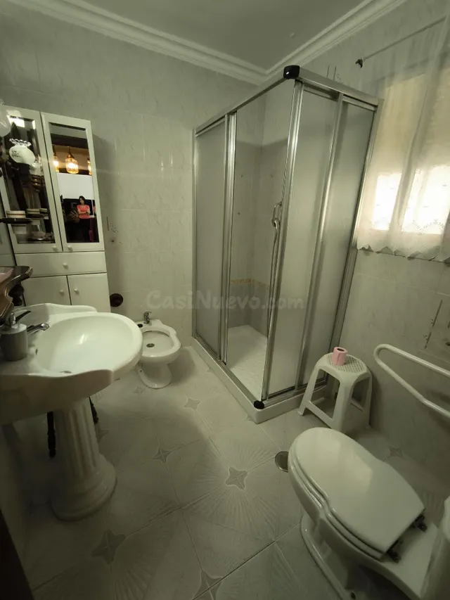 Piso 3 habitaciones en venta - CENTRO ( LA MATALLANA ) - foto 5