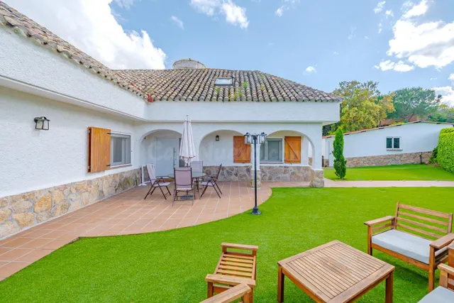 Chalet 5 habitaciones 374m² en venta - Jarabeltrán - foto 4