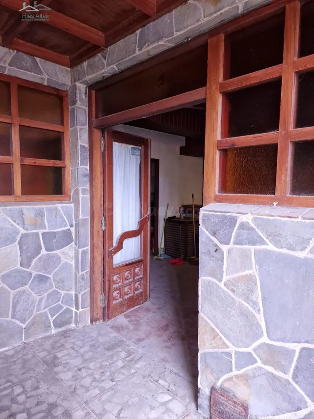 Local comercial en Santa Cristina - Perillo - foto 2