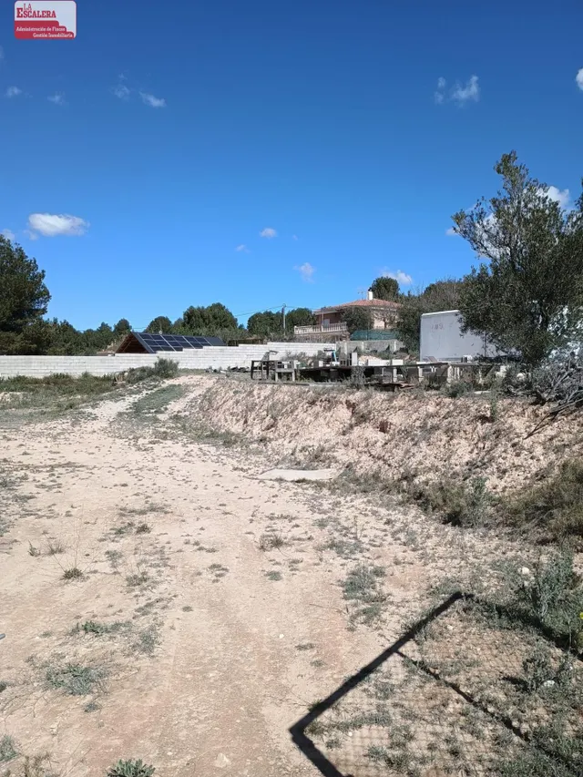 Parcela de 2.138m2, Terol — 5
