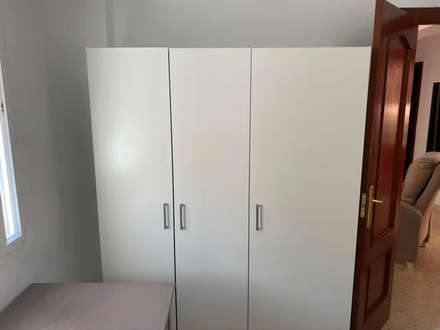 SE ALQUILA HABITACIÓN A ESTUDIANTE — 15