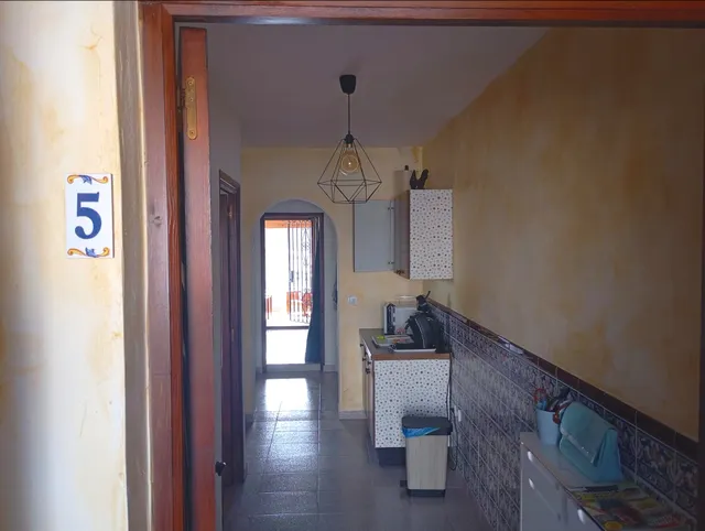 Edificio con 6 apartamentos, con piscina propia y una parcela de 550m zona geraneos — 19